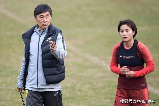 科尔克兹谈伯恩茅斯之行：期待与现实的落差